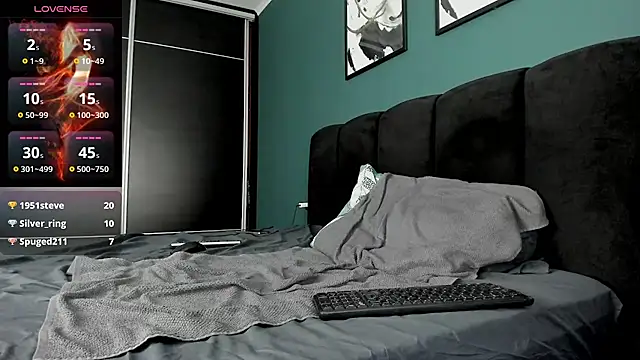 ShawnFucker2 live sex cam