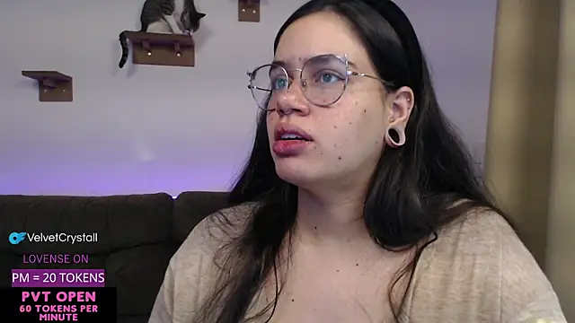 Velvetcrystall live sex cam