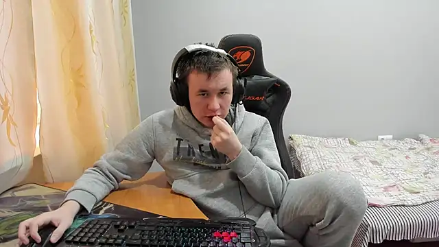 iliaskrislove live sex cam