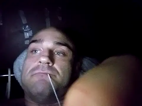 BulbasaurIsmettv's cam snapshot