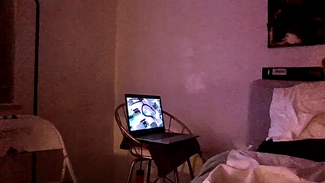 Mcpipington_Fun's cam snapshot