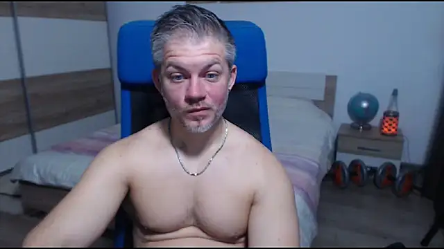 RobbyShawz's cam snapshot