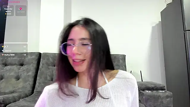 emmadiaz1 live sex cam