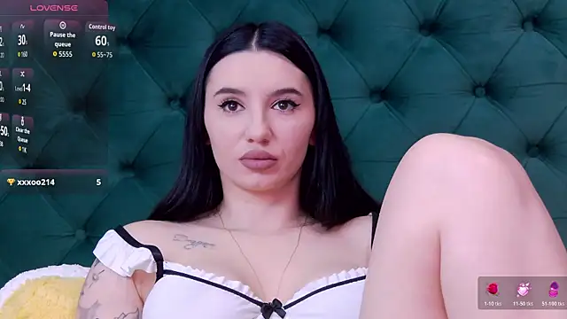 BrianaBratty live sex cam