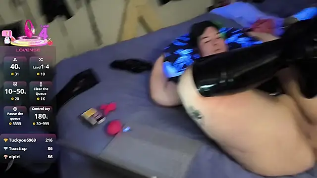 MacabreCouple live sex cam