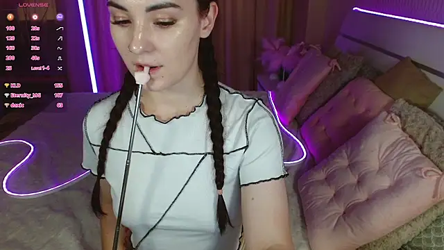 AdeleCutie's cam snapshot