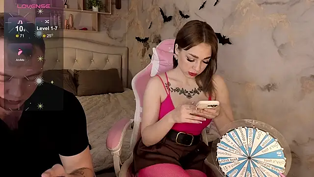 Crystal-Nuts live sex cam