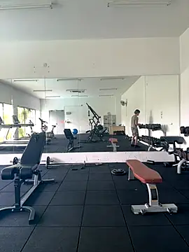 dang_U_Guys_R_poor's cam snapshot