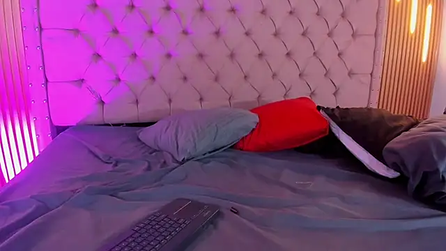 ShanellBlack live sex cam