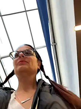 NataKitten live sex cam