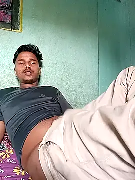 JOHN_IS_LIVE live sex cam