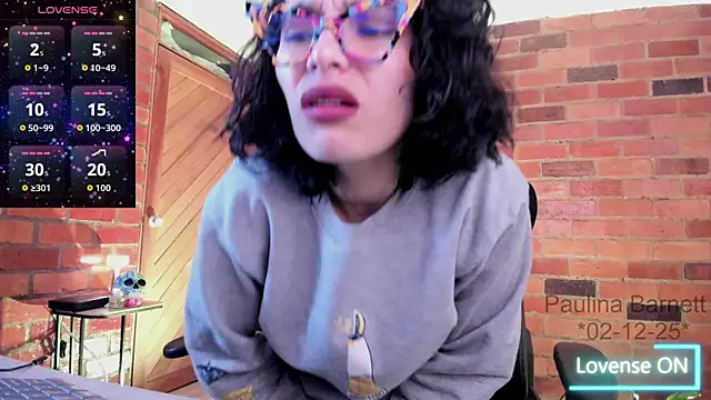 paulinabarnett- live sex cam