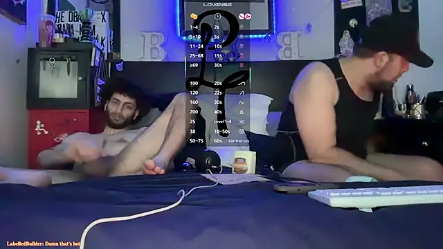 pantslesstraveler_plt live sex cam