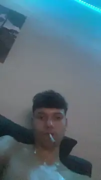 TyroneeDE live sex cam