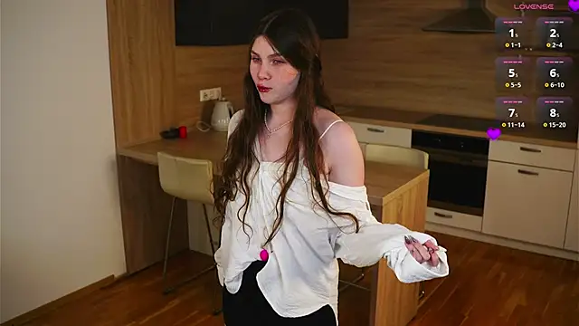 BelvaCaimi's cam snapshot