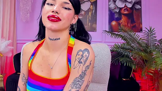 YasminWild's cam snapshot