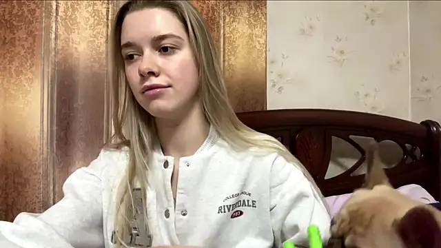 MichikoWienandt's cam snapshot