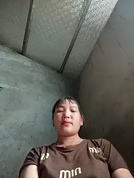 Maymayx2's cam snapshot