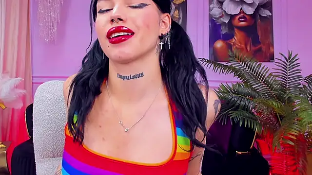 YasminWild's cam snapshot