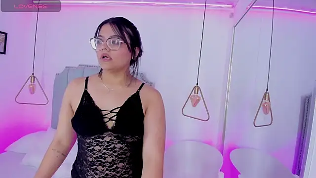 ScarlettWhitmore's cam snapshot