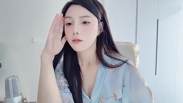 HaagenDazs_'s cam snapshot