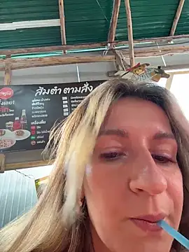 EvvaMur's cam snapshot