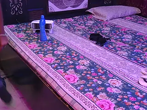 hot-nisha live sex cam