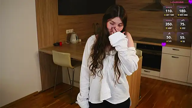 BelvaCaimi's cam snapshot