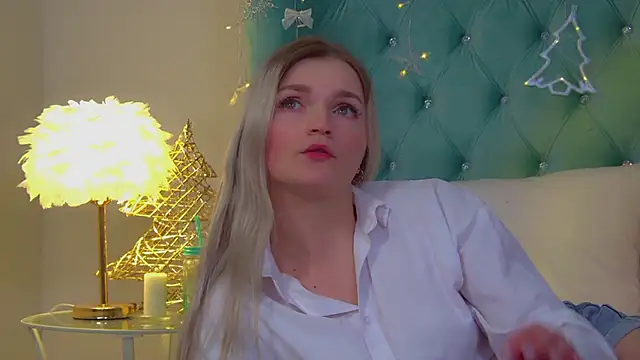 AnnyRaii's cam snapshot