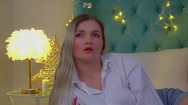 AnnyRaii's cam snapshot