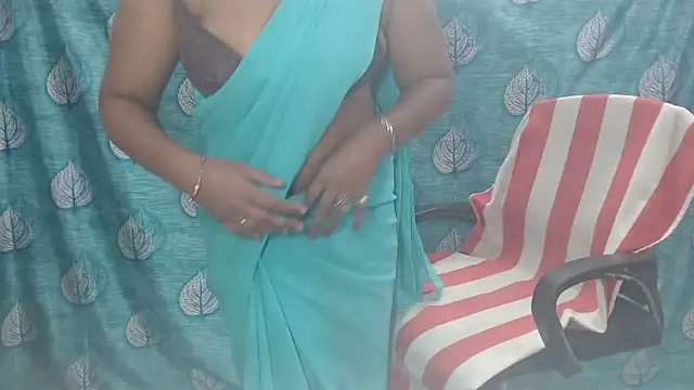 Sophia_your live sex cam