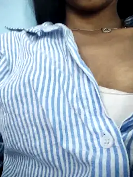 Isha_Liha's cam snapshot