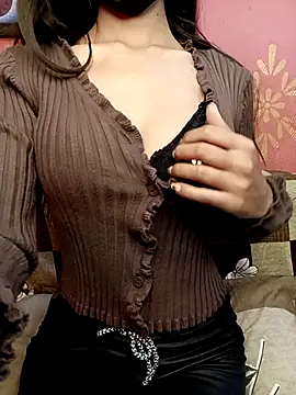 poojaji690's web cam