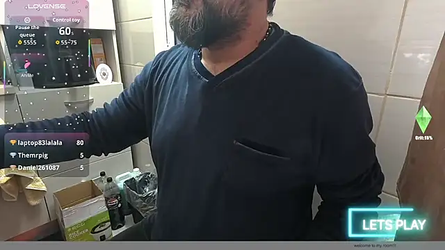 TARKAN1's cam snapshot