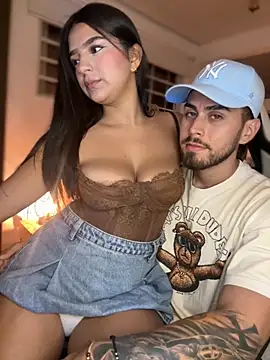 Tomas_Olivia live sex cam