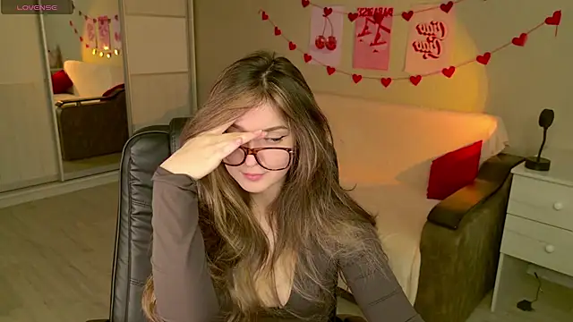 BellaSink live sex cam