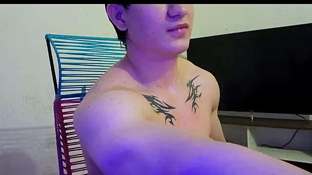 ErickWalton live sex cam