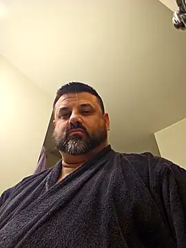 Roddog18 live sex cam