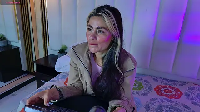 Lia_Jonesss's cam snapshot