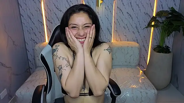 hada_crazy_tx's cam snapshot