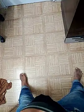 Saxyboy2002's cam snapshot