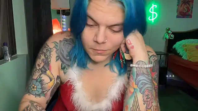 CherryBombBomb live sex cam