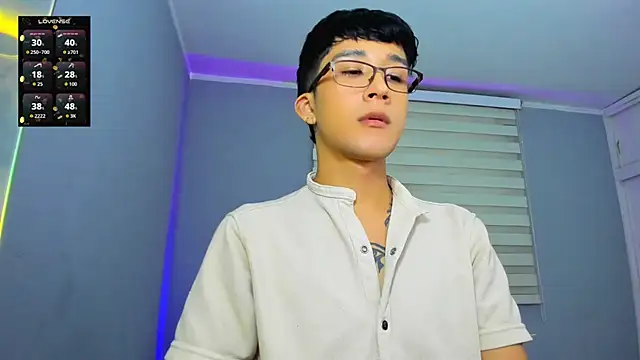 tom_Howard live sex cam