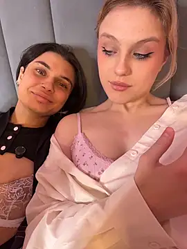 CaitlinSugar live sex cam