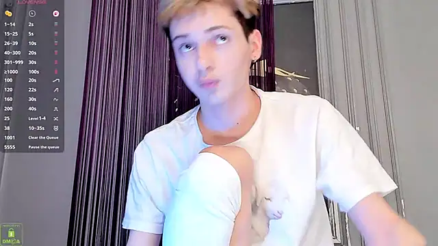 ColeStorm live sex cam