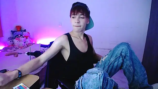 lucky_stricke live sex cam