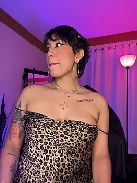 ZahaRose's cam snapshot