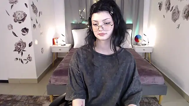 MileyRood live sex cam