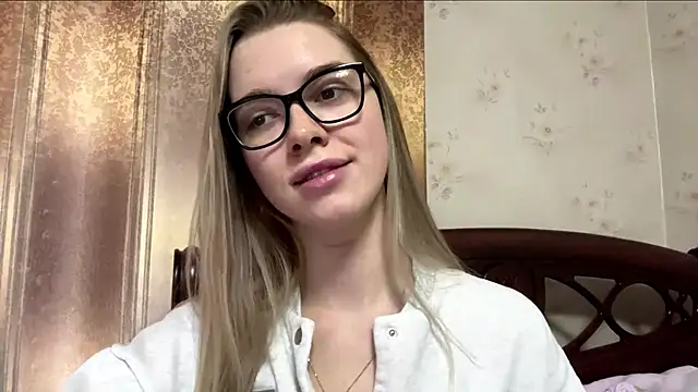 MichikoWienandt's cam snapshot