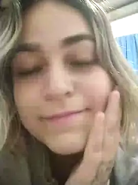 sexy_aurora_ourdoors's cam snapshot